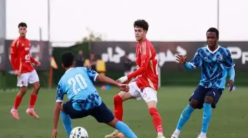 بث مباشر مباراة الأهلي وبيراميدز 2005: مواجهة حاسمة بين الفريقين على أرض الملعب